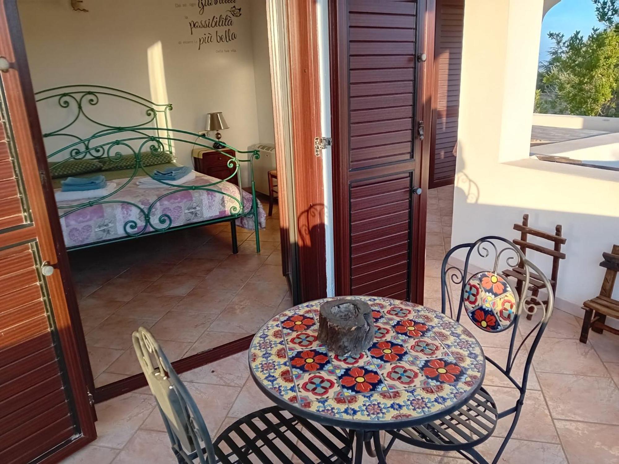 Lugori Bed & Breakfast Seulo ภายนอก รูปภาพ